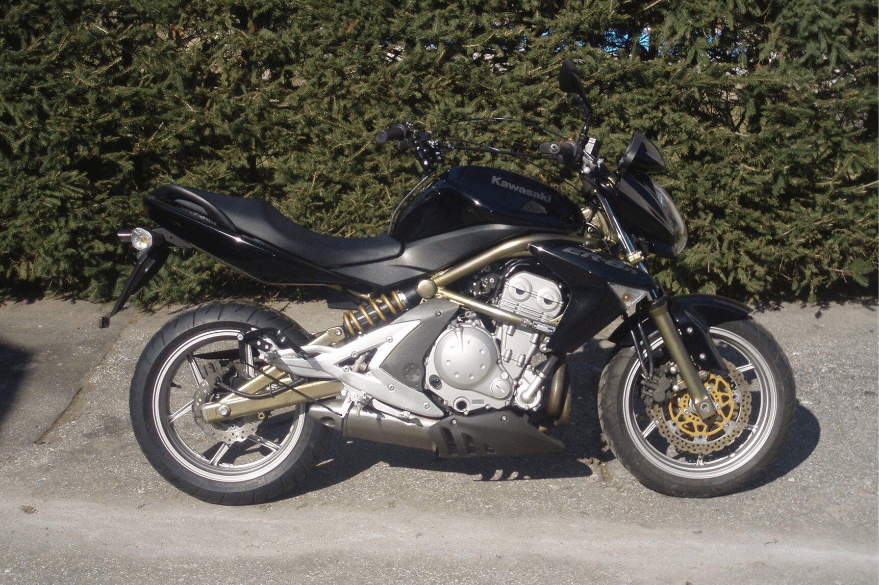 Kawasaki ER-6N